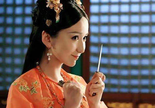 “胡一菲”婁藝瀟版“野蠻公主”